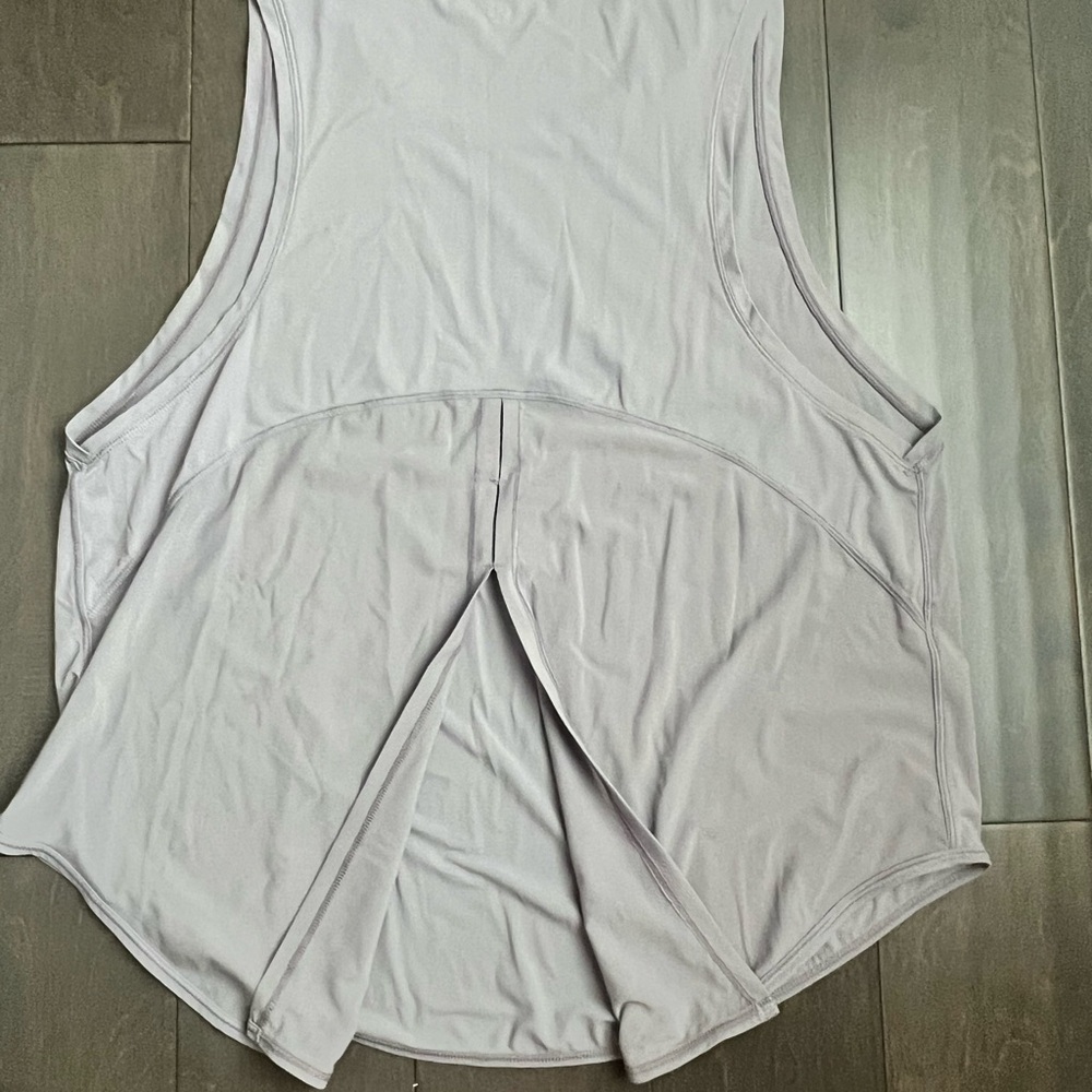 Lululemon Lightweight Split Back Training Tank - image 3